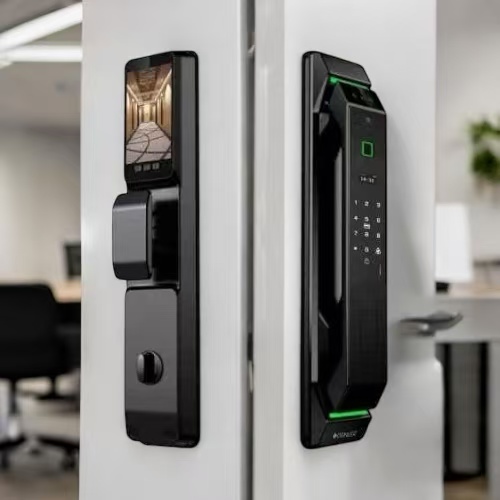Smart Lock & Smart Switch (image for) Smart Lock & Smart Switch